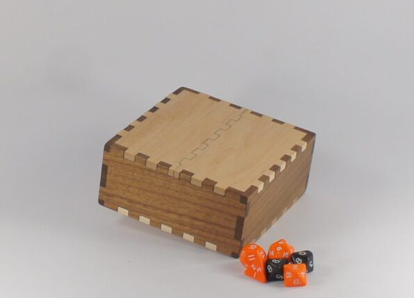 Explorer-Large-Dice-Box-Walnut-Maple-1-e1563896473122.jpg