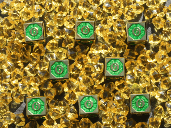 D6 Gold Green 1