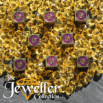 Metal D6 Dice Gold Purple