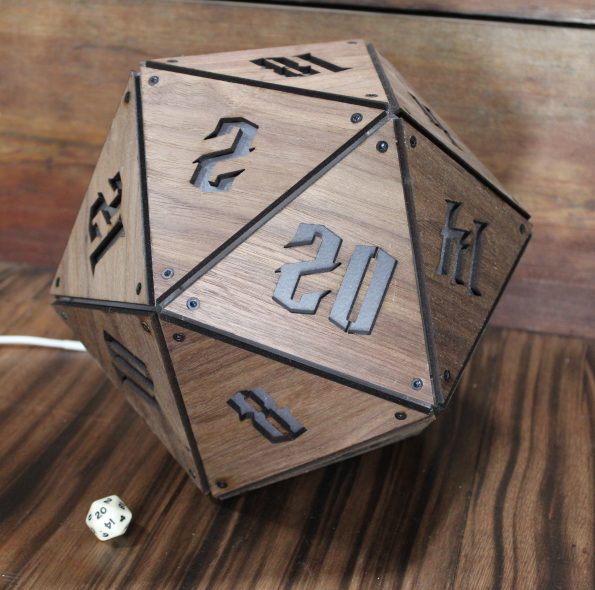 Dlight Large Standard Walnut Off